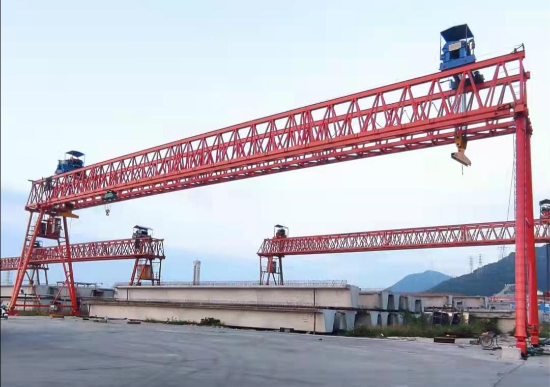 ME高速公路提梁機的工作原理是怎樣的？它是如何完成梁體的提升和安裝的？
